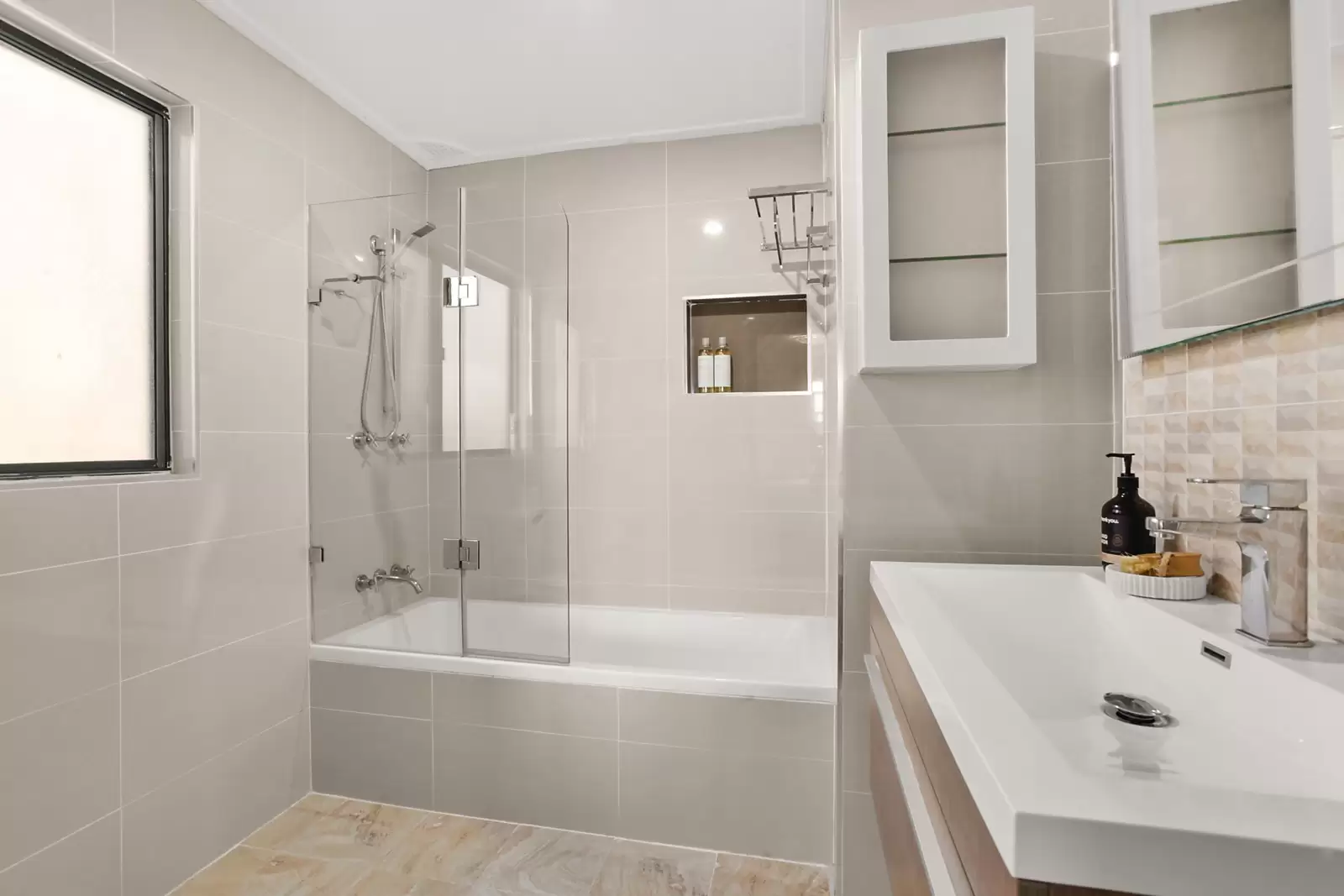 26 Denning Street, South Coogee Sold by Sydney Sotheby's International Realty - image 13