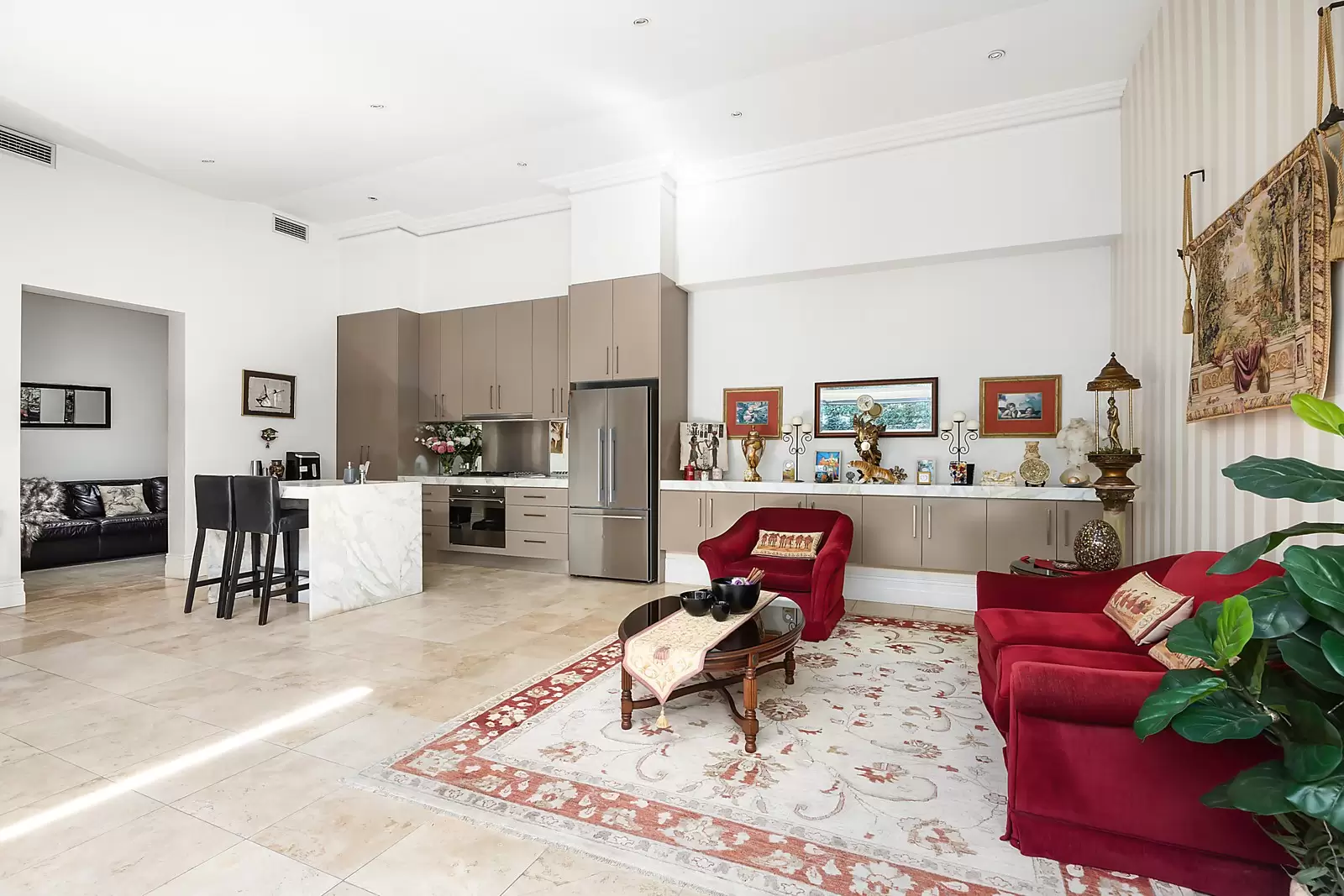 300 Edgecliff Road, Woollahra Sold by Sydney Sotheby's International Realty - image 6