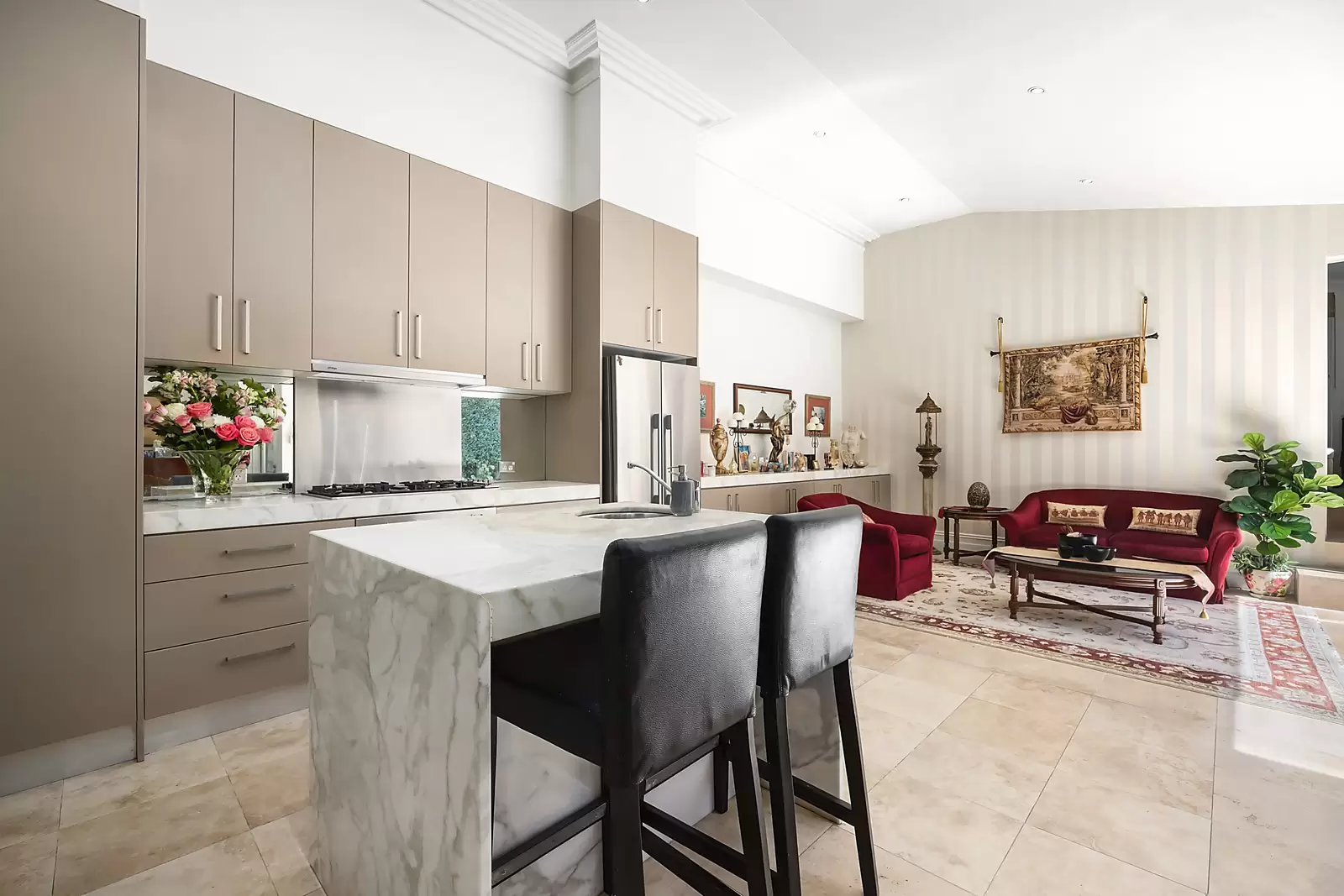 300 Edgecliff Road, Woollahra Sold by Sydney Sotheby's International Realty - image 7