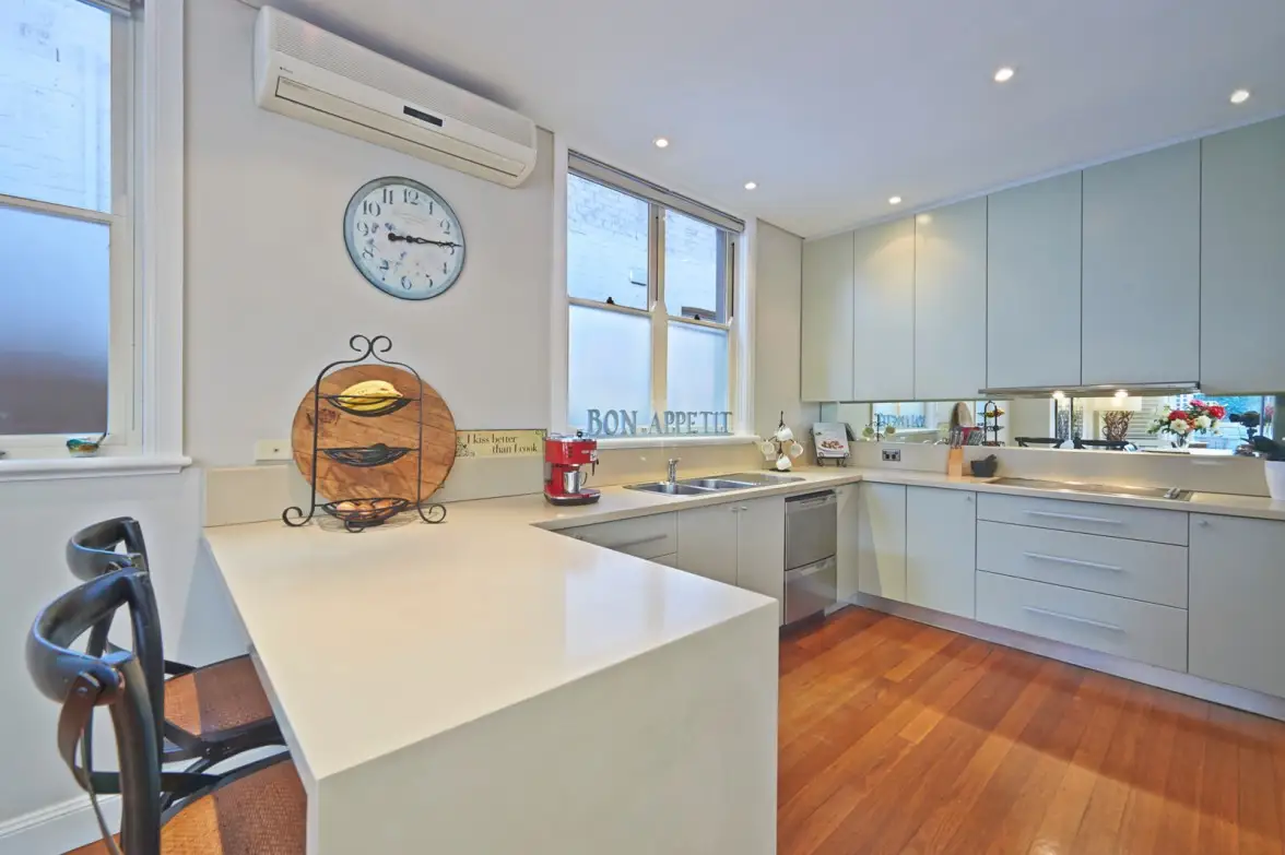 24 Rivers Street, Bellevue Hill Sold by Sydney Sotheby's International Realty - image 2