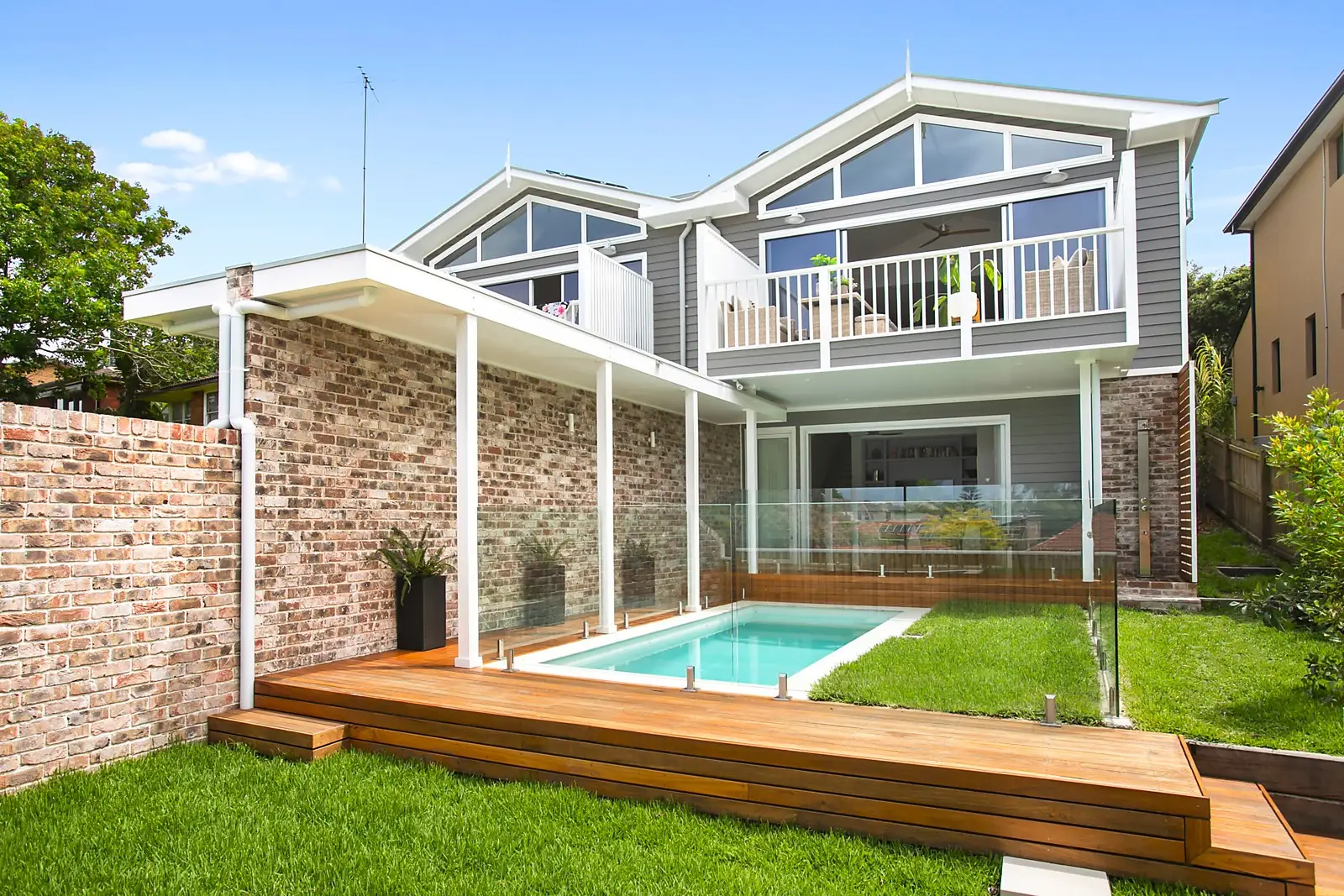 75A Mons Avenue, Maroubra Sold by Sydney Sotheby's International Realty - image 2