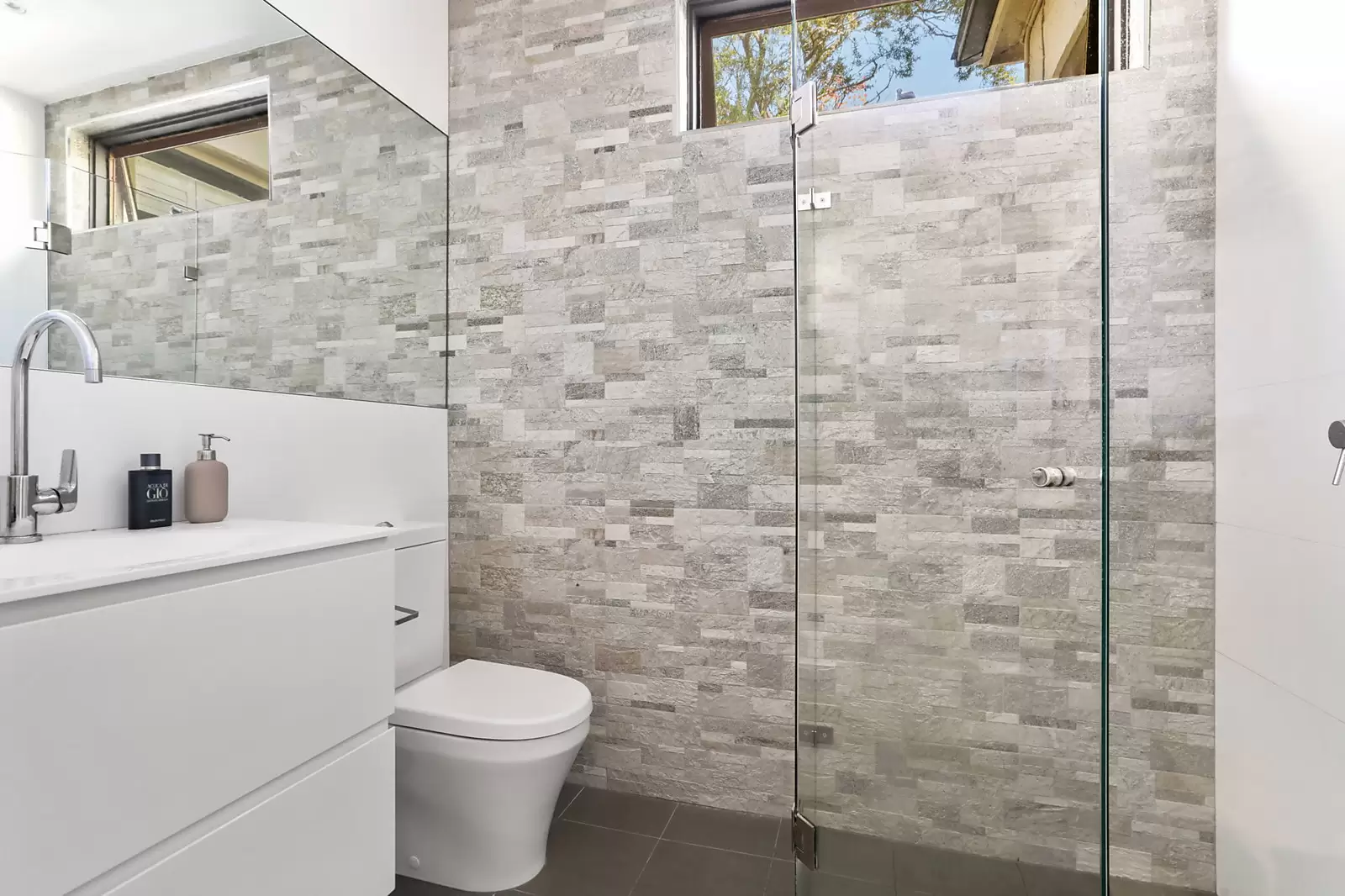 58 Wiley Street, Waverley Sold by Sydney Sotheby's International Realty - image 9