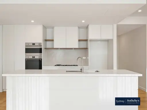 305/105 Wellington Street, Bondi Beach Leased by Sydney Sotheby's International Realty