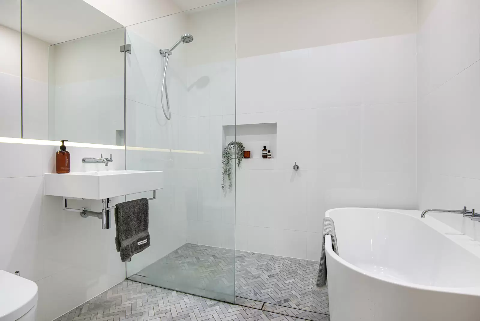 43 Rothwell Road, Turramurra Sold by Sydney Sotheby's International Realty - image 8
