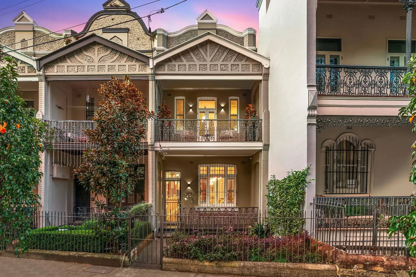 132 Glenmore Road, Paddington Sold by Sydney Sotheby's International Realty - image 1