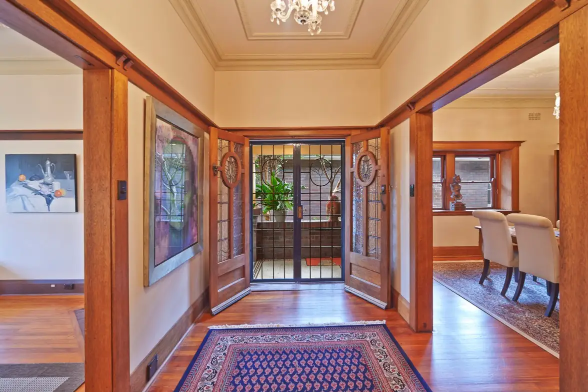 10 Shellcove Road, Neutral Bay Sold by Sydney Sotheby's International Realty - image 1