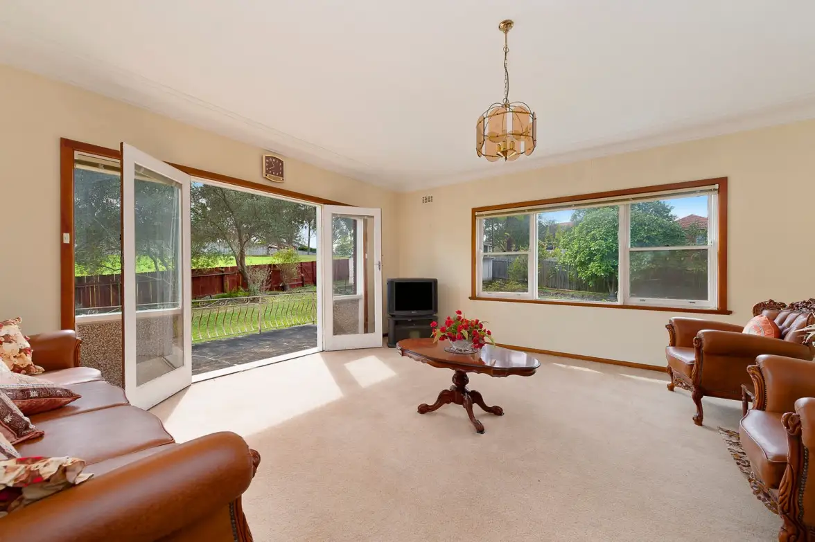 20a Grove Street, Eastwood Sold by Sydney Sotheby's International Realty - image 3