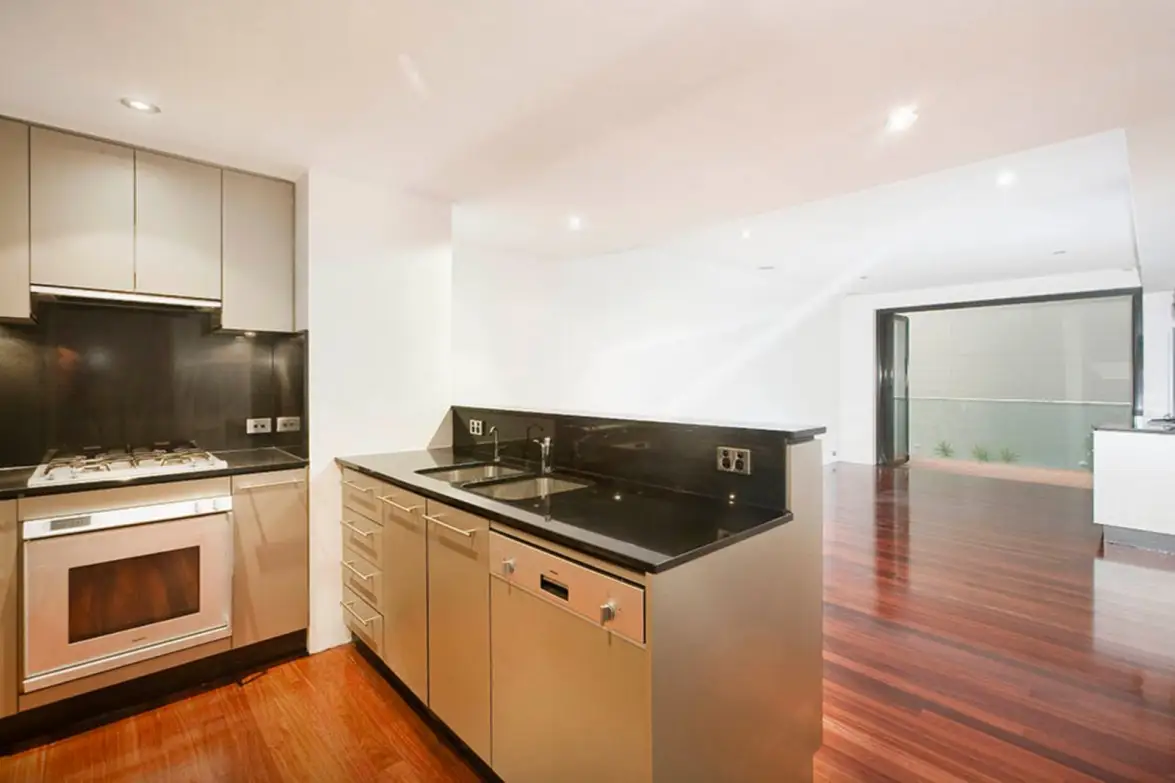 36/13 Oatley Road, Paddington Leased by Sydney Sotheby's International Realty - image 3