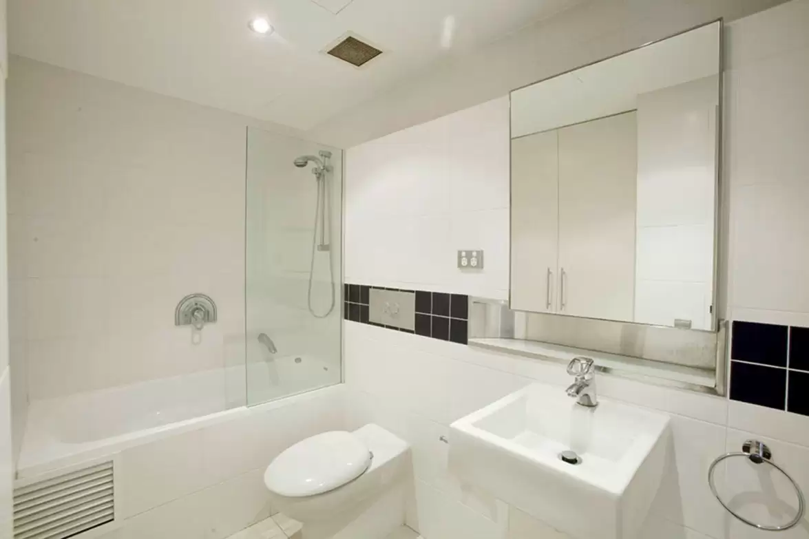 36/13 Oatley Road, Paddington Leased by Sydney Sotheby's International Realty - image 7
