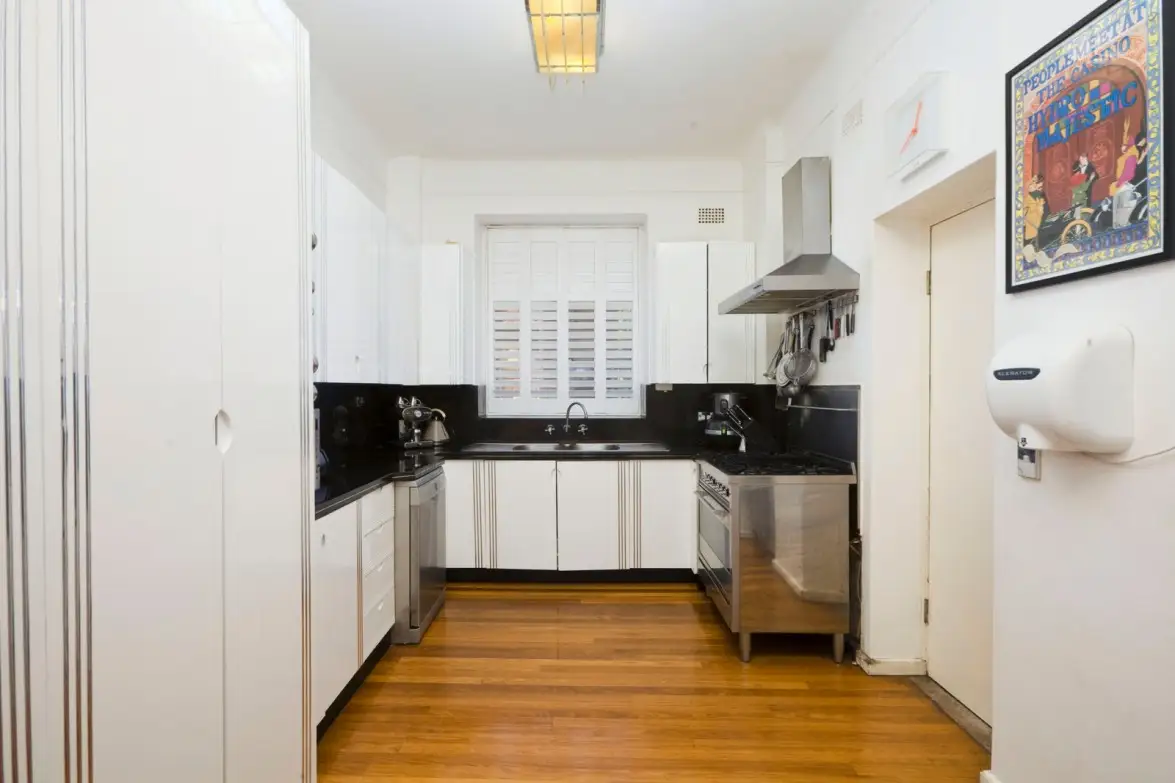 1/412 Edgecliff Road, Woollahra Sold by Sydney Sotheby's International Realty - image 2