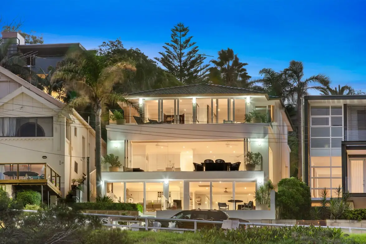 14 Wolaroi Crescent, Tamarama Sold by Sydney Sotheby's International Realty - image 2
