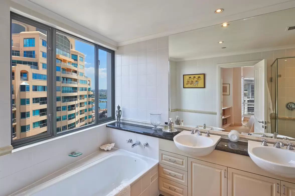 2005/168 Kent Street, Sydney Sold by Sydney Sotheby's International Realty - image 7