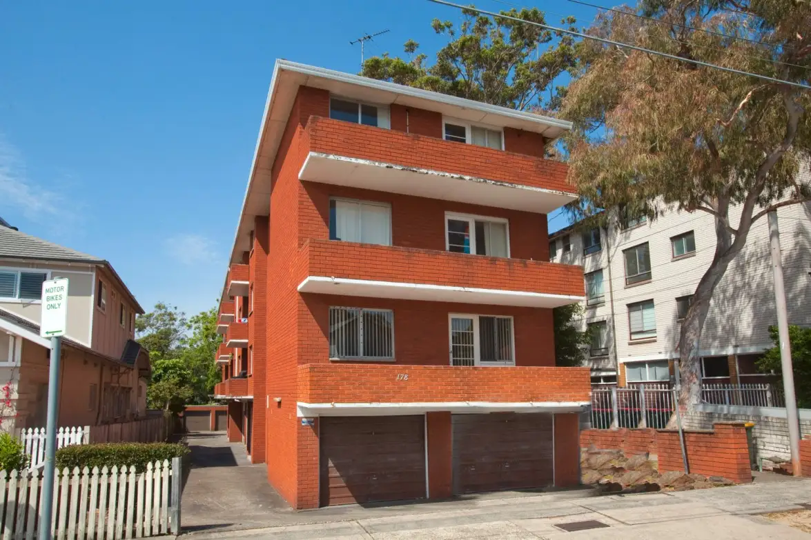 178 Oberon Street, Coogee Sold by Sydney Sotheby's International Realty - image 2