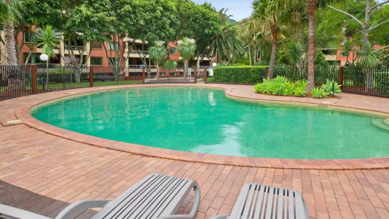 2302/177 Mitchell Road, Erskineville Leased by Sydney Sotheby's International Realty - image 5