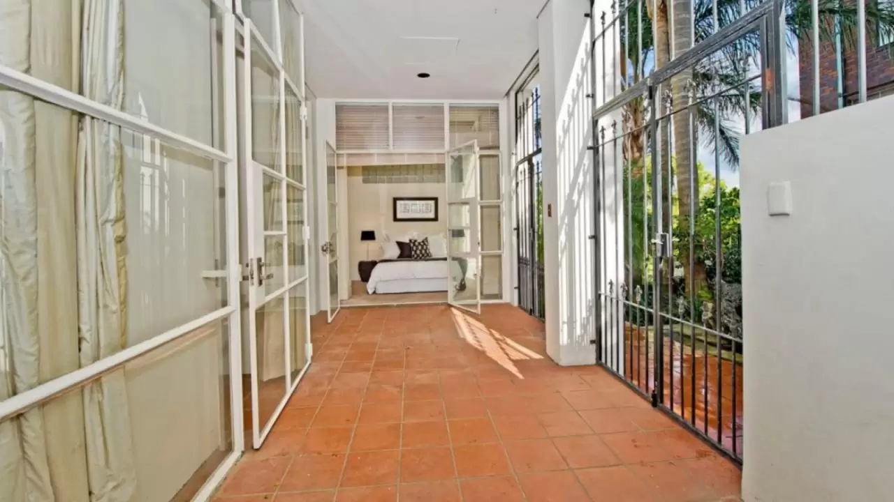 9/16-18 Wolseley Road, Point Piper Leased by Sydney Sotheby's International Realty - image 6