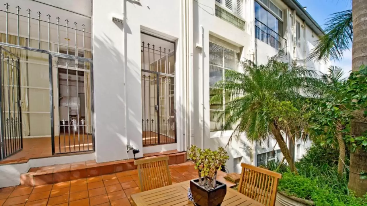 9/16-18 Wolseley Road, Point Piper Leased by Sydney Sotheby's International Realty - image 7