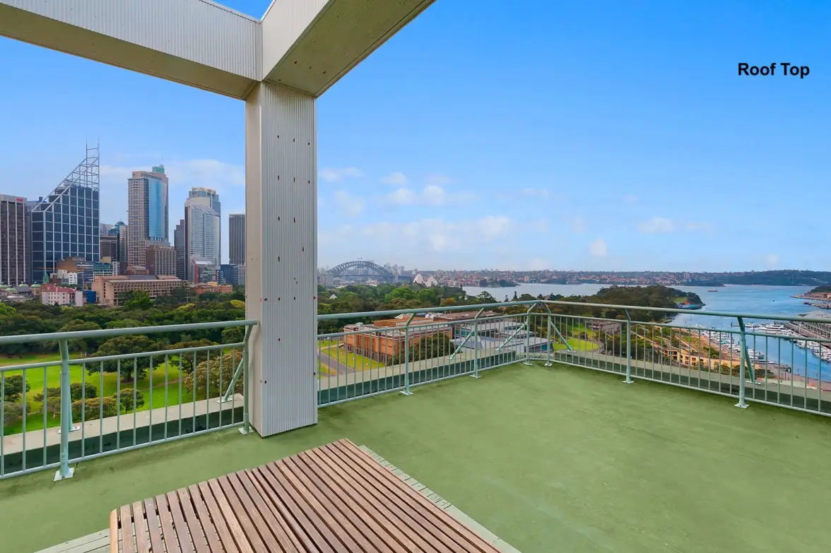 302/22-40 Sir John Young Crescent, Woolloomooloo Sold by Sydney Sotheby's International Realty - image 1