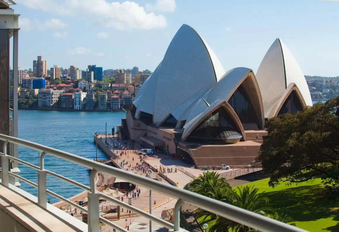 92/5 Macquarie Street, Sydney Sold by Sydney Sotheby's International Realty - image 8