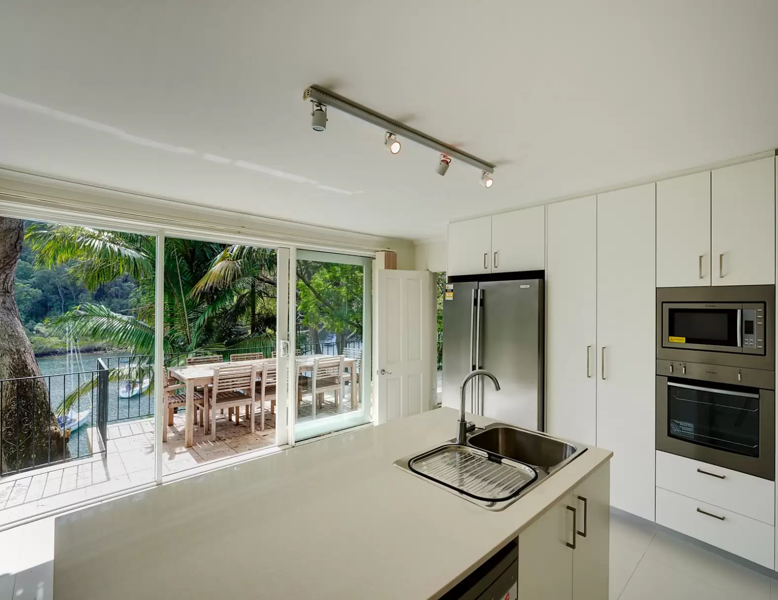 174-178 McCarrs Creek Road, Church Point Sold by Sydney Sotheby's International Realty - image 12