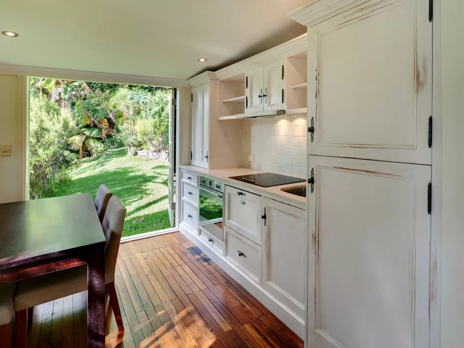 174-178 McCarrs Creek Road, Church Point Sold by Sydney Sotheby's International Realty - image 9