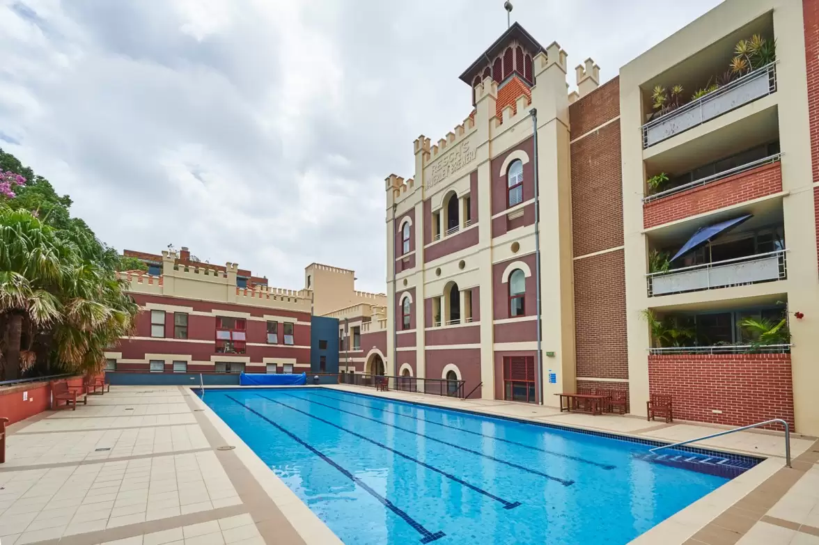 G1208/780 Bourke Street, Redfern Sold by Sydney Sotheby's International Realty - image 7