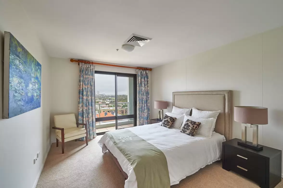 G1704/780 Bourke Street, Redfern Sold by Sydney Sotheby's International Realty - image 5