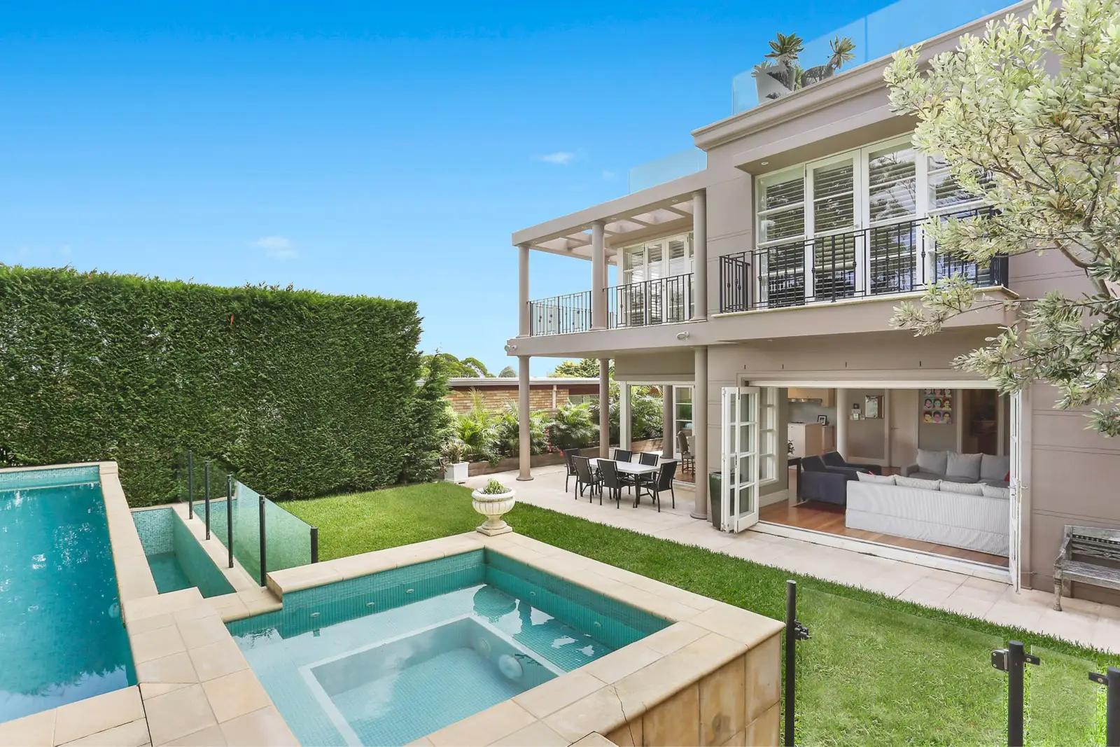 5 Rosslyn Street, Bellevue Hill Sold by Sydney Sotheby's International Realty - image 1