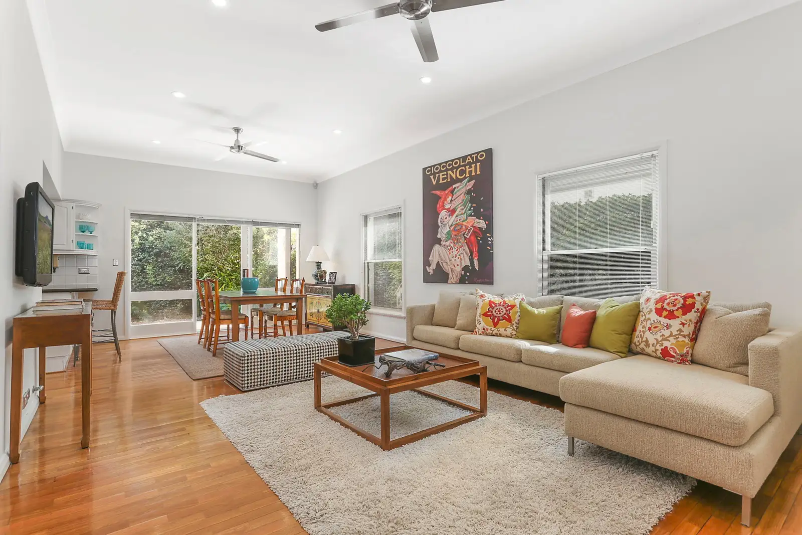 22 Chamberlain Avenue, Rose Bay Sold by Sydney Sotheby's International Realty - image 2