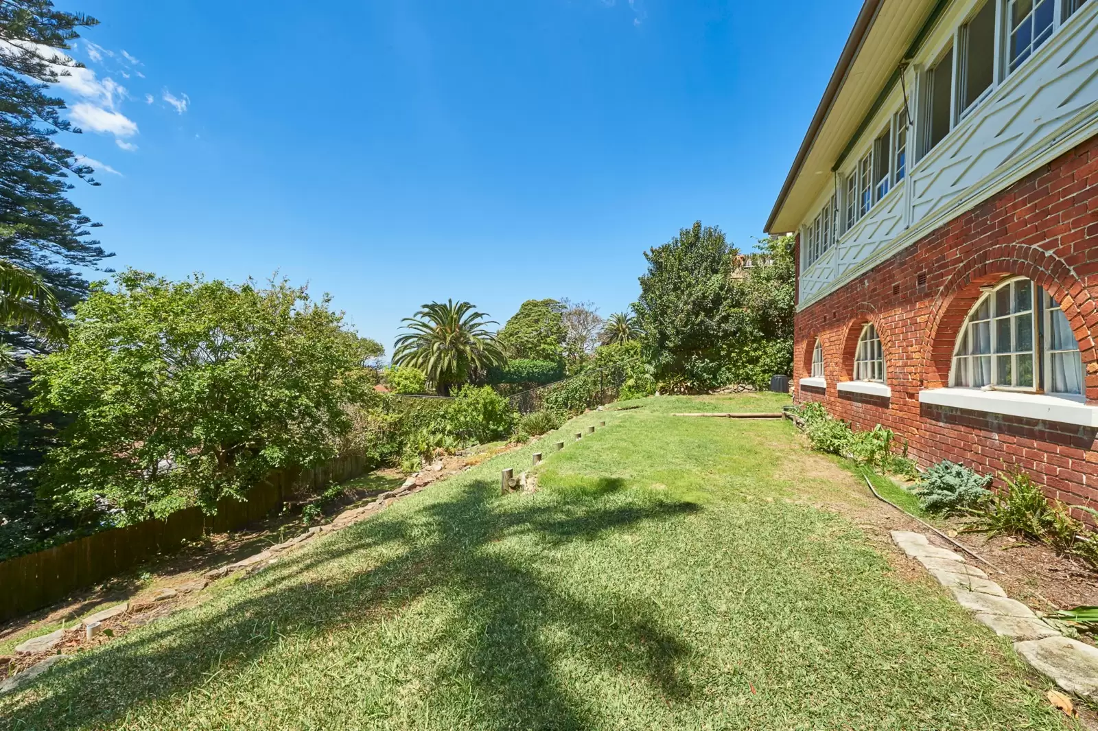 131 & 131A Victoria Road, Bellevue Hill Sold by Sydney Sotheby's International Realty - image 10