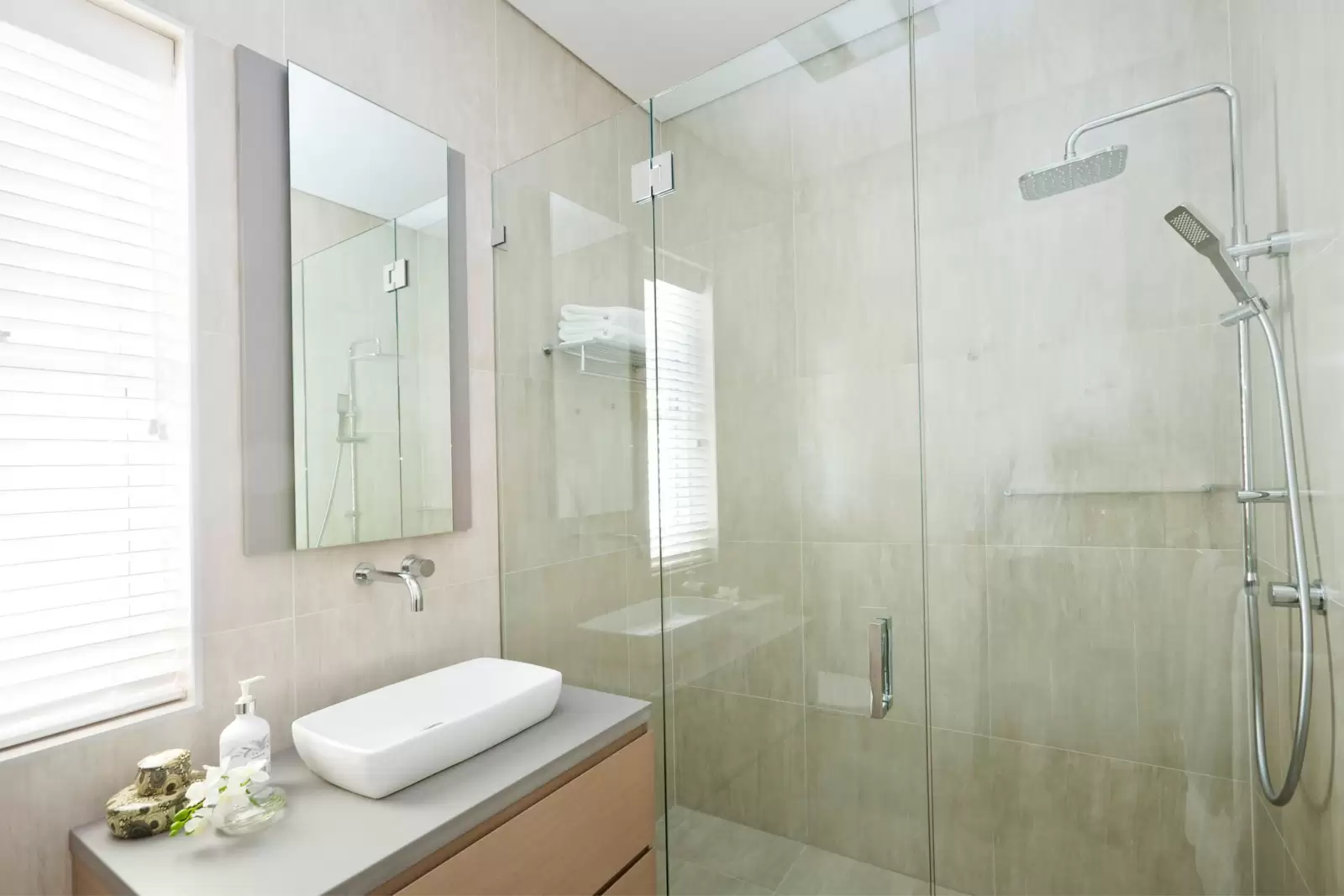 10 Derby Street, Vaucluse Sold by Sydney Sotheby's International Realty - image 7