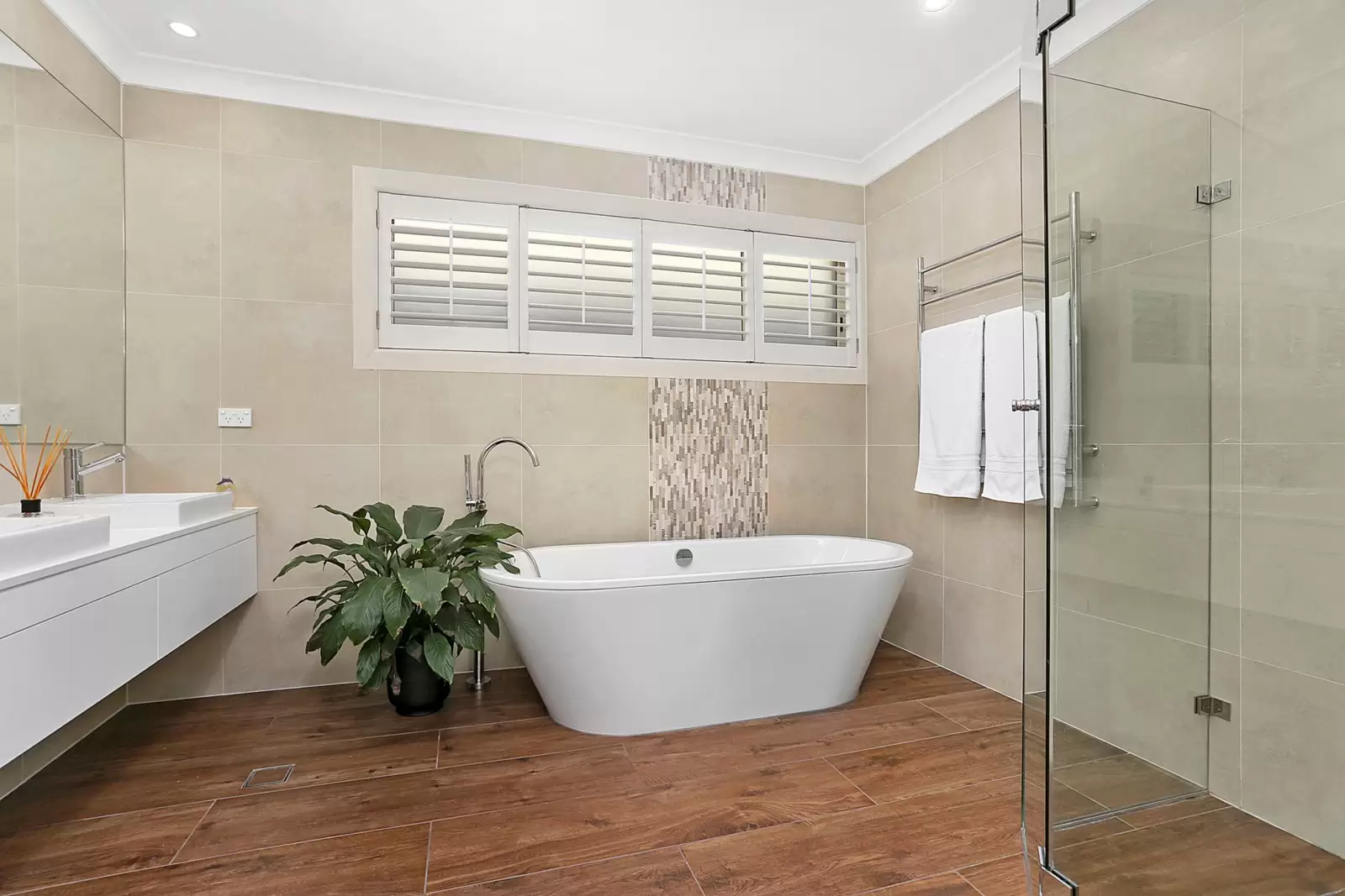 2 Georges Road, Vaucluse Sold by Sydney Sotheby's International Realty - image 11