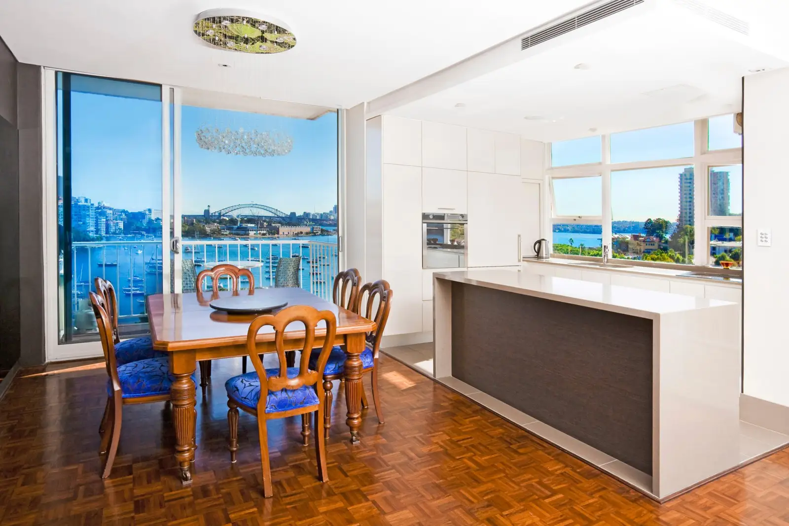 'Glenhurst Gardens' 50/11 Yarranabbe Road, Darling Point Sold by Sydney Sotheby's International Realty - image 3
