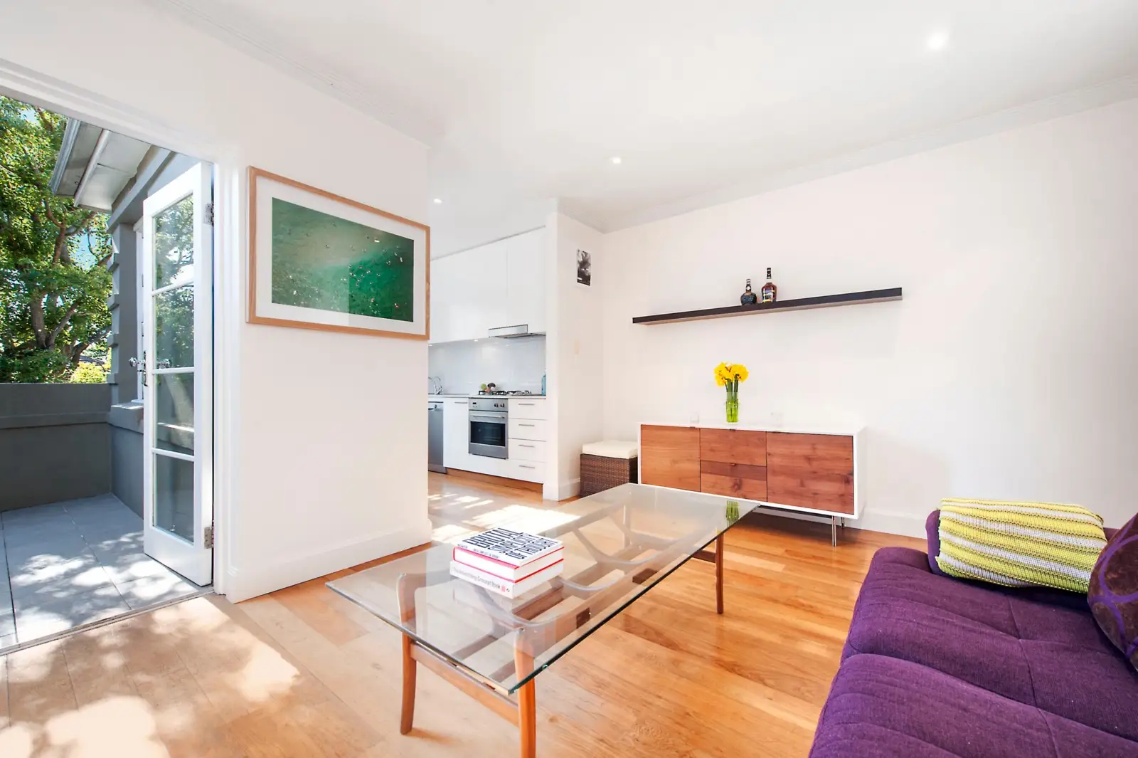 9/126 Francis Street, Bondi Beach Sold by Sydney Sotheby's International Realty - image 2