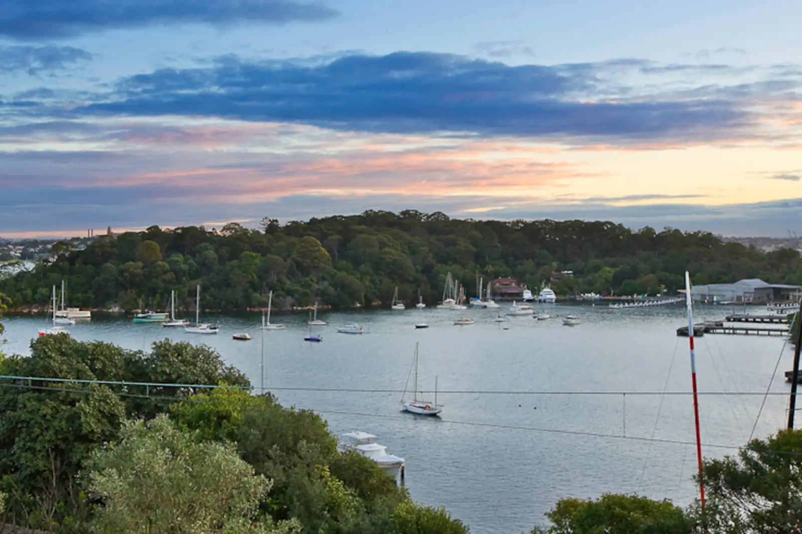 2/27 Dumbarton St, Mcmahons Point Sold by Sydney Sotheby's International Realty - image 3