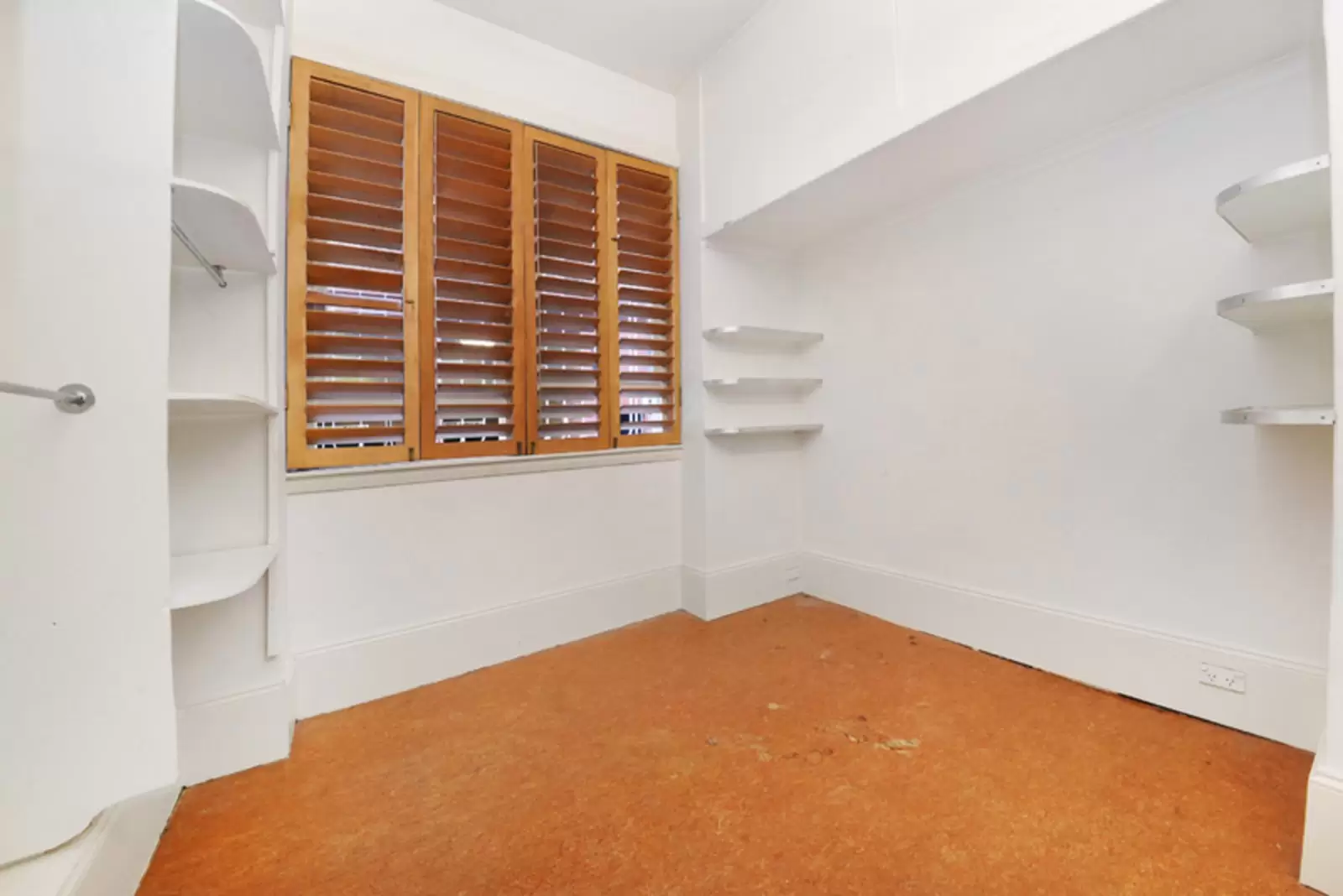 1/3-5 Greenknowe Avenue, Elizabeth Bay Leased by Sydney Sotheby's International Realty - image 5