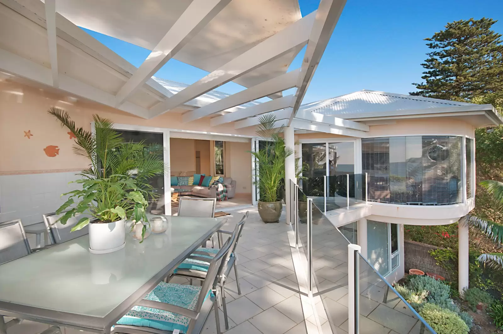 2 Cliff Avenue, Avoca Beach Sold by Sydney Sotheby's International Realty - image 8