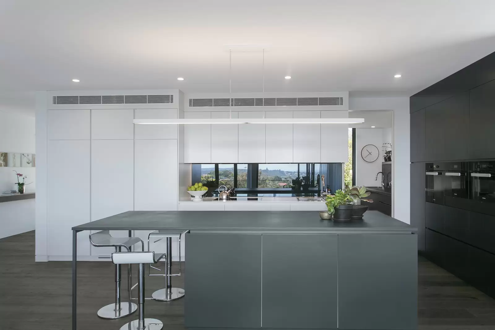 7A Fitzwilliam Road, Vaucluse Sold by Sydney Sotheby's International Realty - image 4