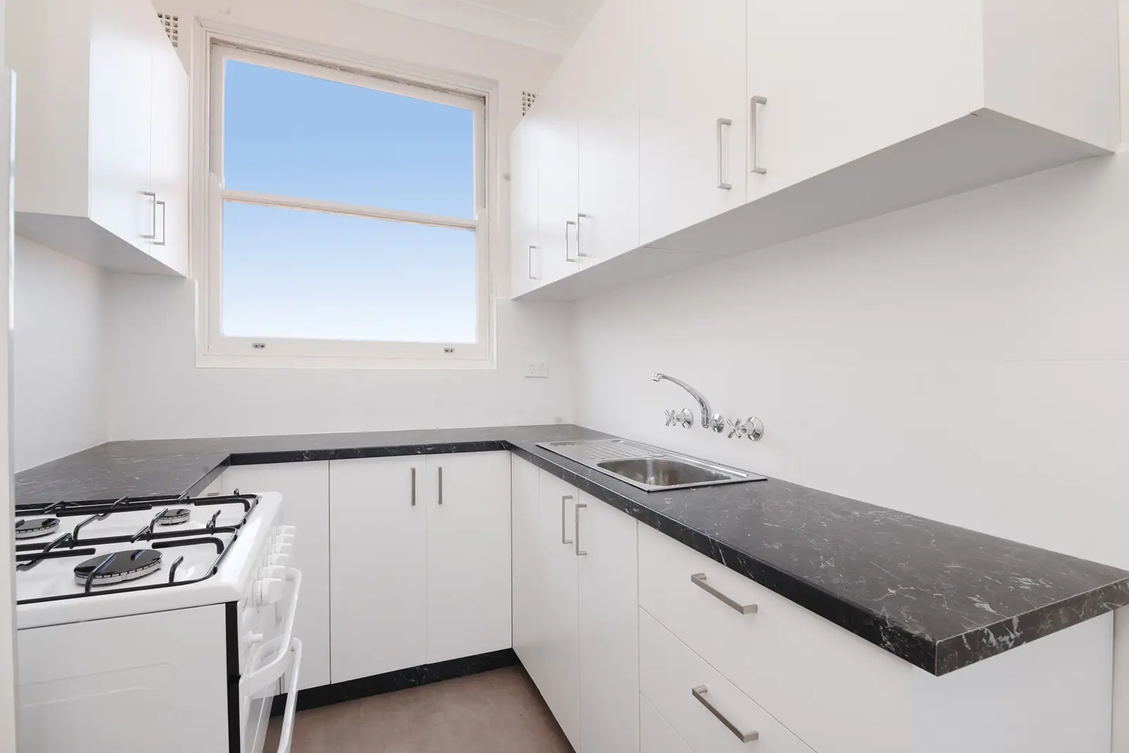 4/186 Military Road, Dover Heights Leased by Sydney Sotheby's International Realty - image 3