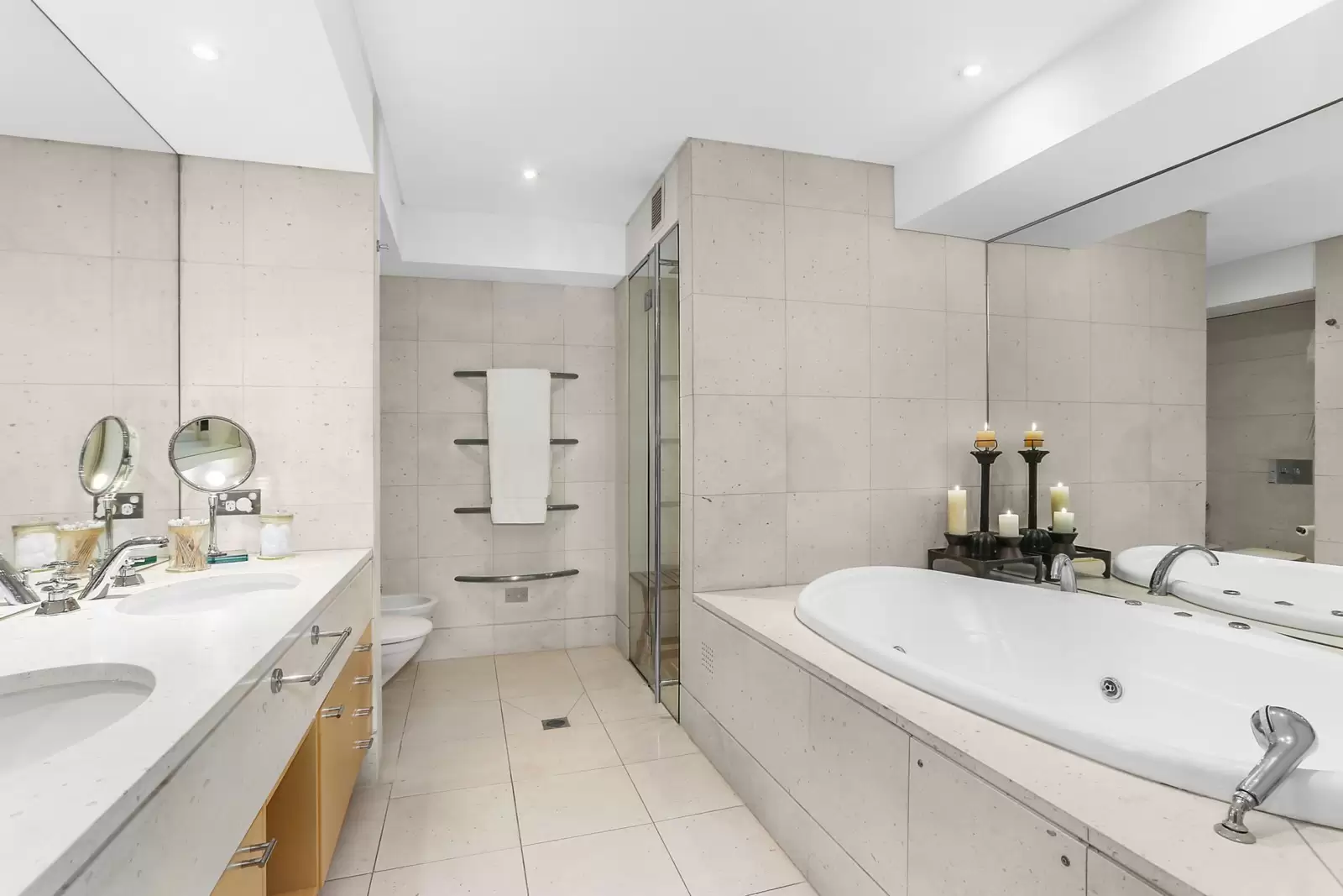 3/45 New Beach Road, Darling Point Sold by Sydney Sotheby's International Realty - image 9