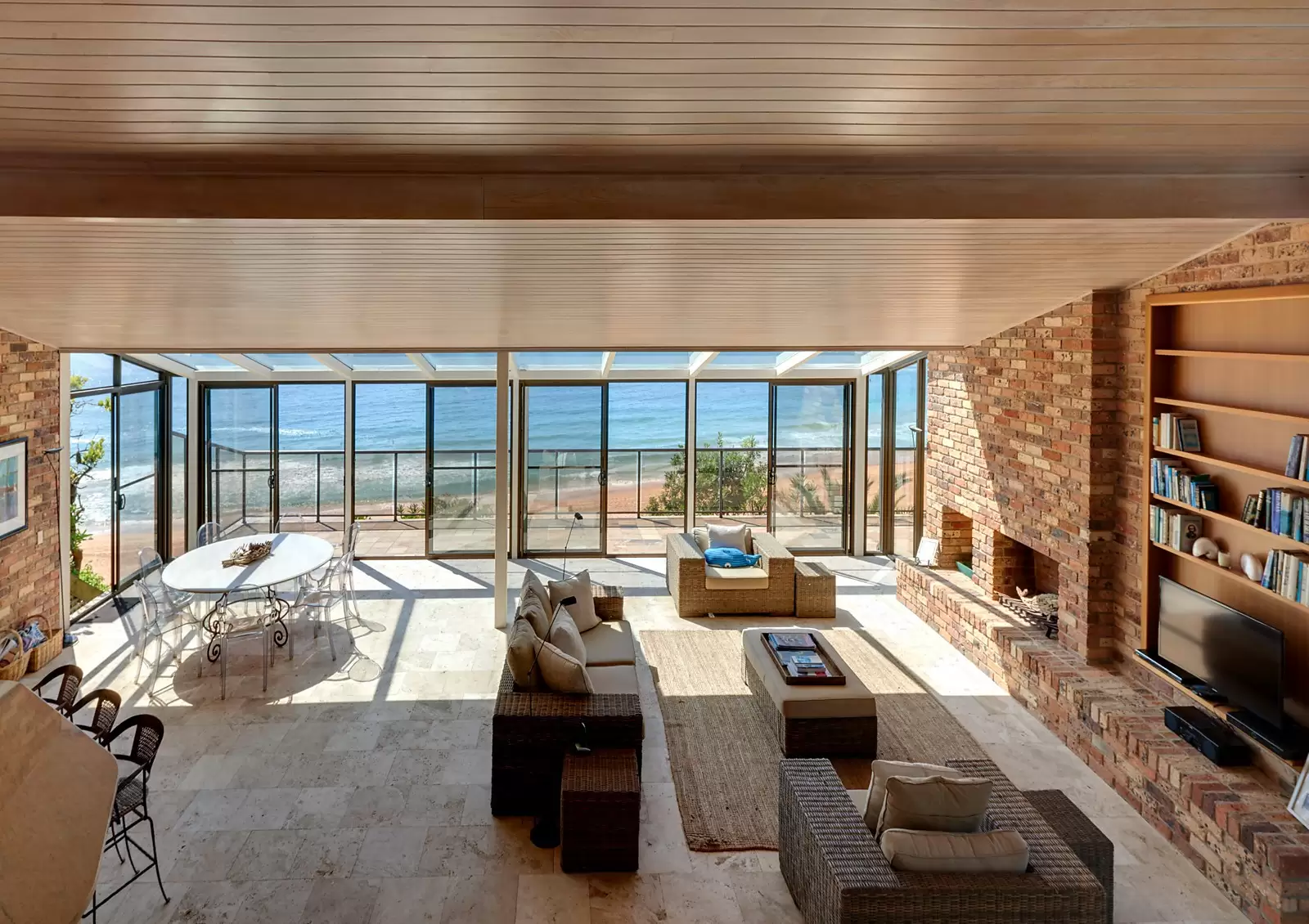 241 & 241a Whale Beach Road, Whale Beach Sold by Sydney Sotheby's International Realty - image 7