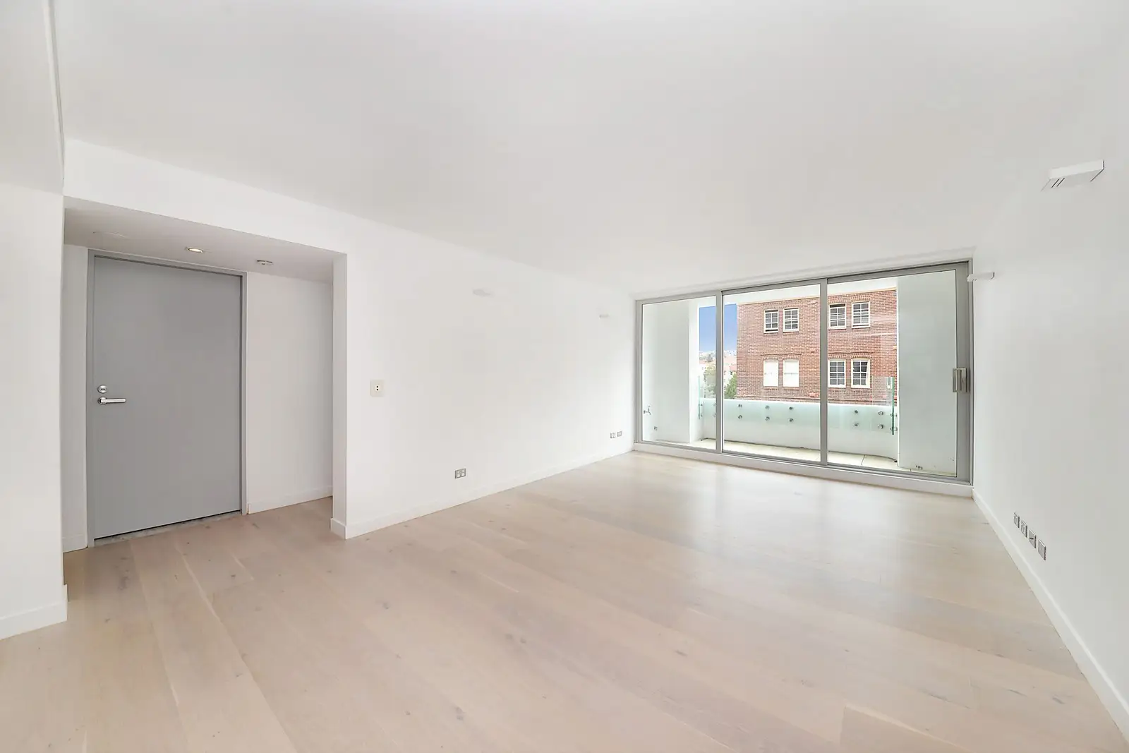 316/180 Campbell Parade, Bondi Beach Leased by Sydney Sotheby's International Realty - image 3