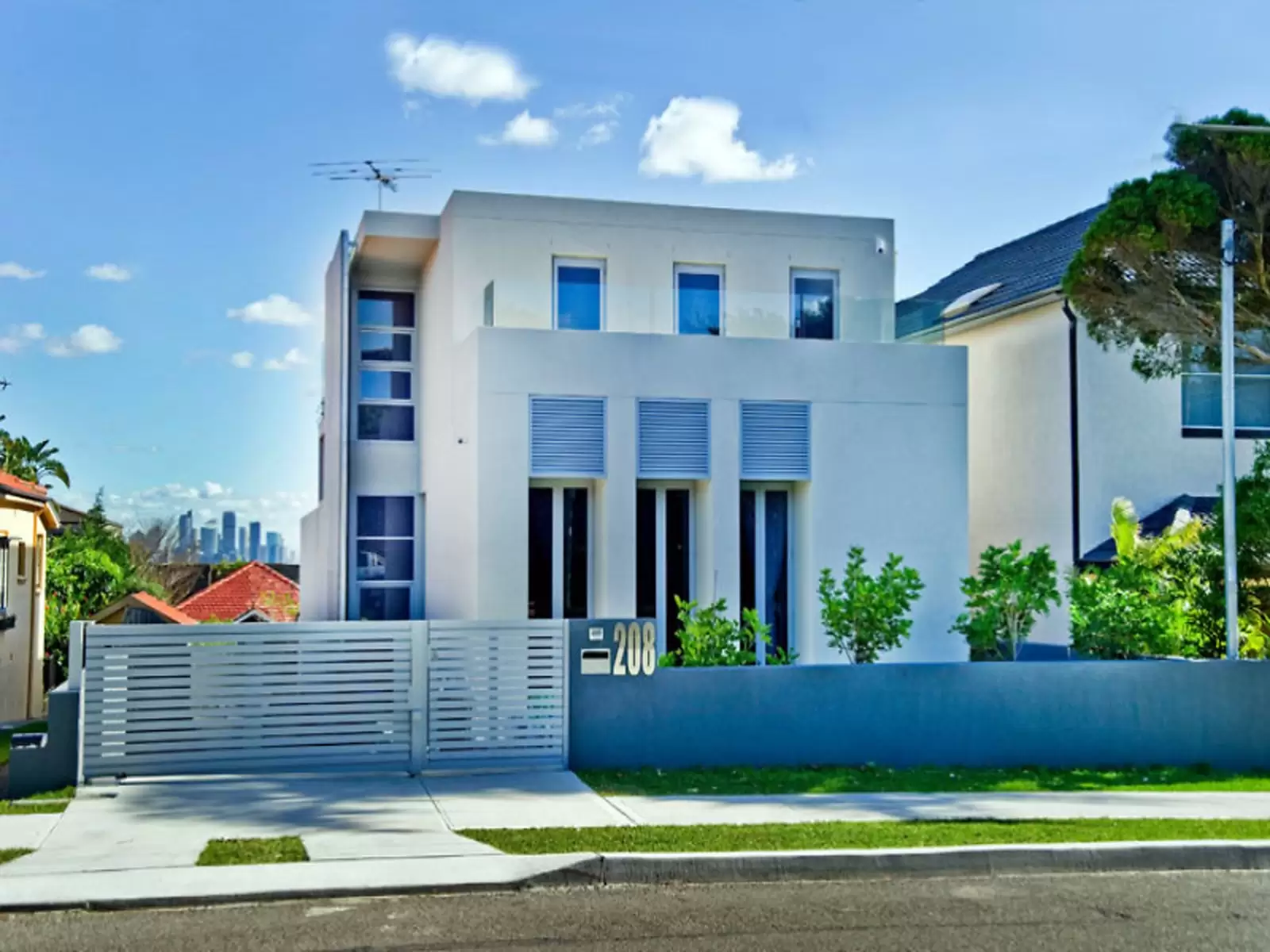 208 Military Road, Dover Heights Sold by Sydney Sotheby's International Realty - image 11