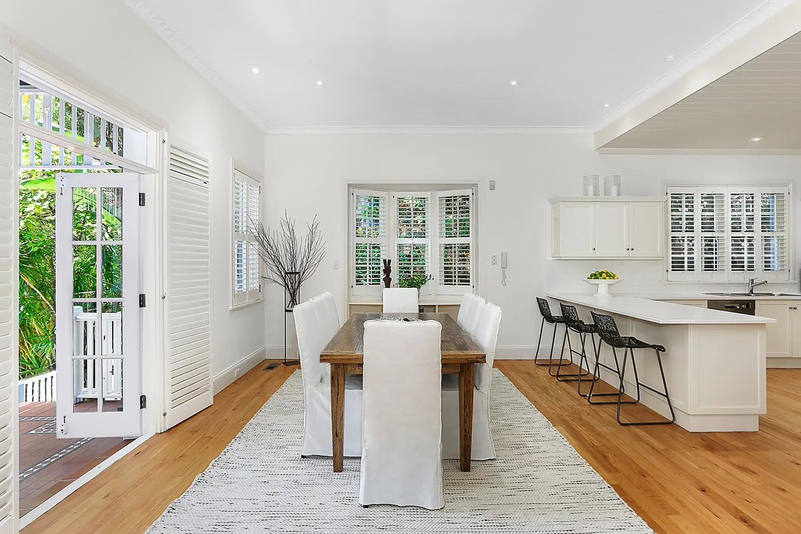 32 Olola Avenue, Vaucluse Sold by Sydney Sotheby's International Realty - image 3