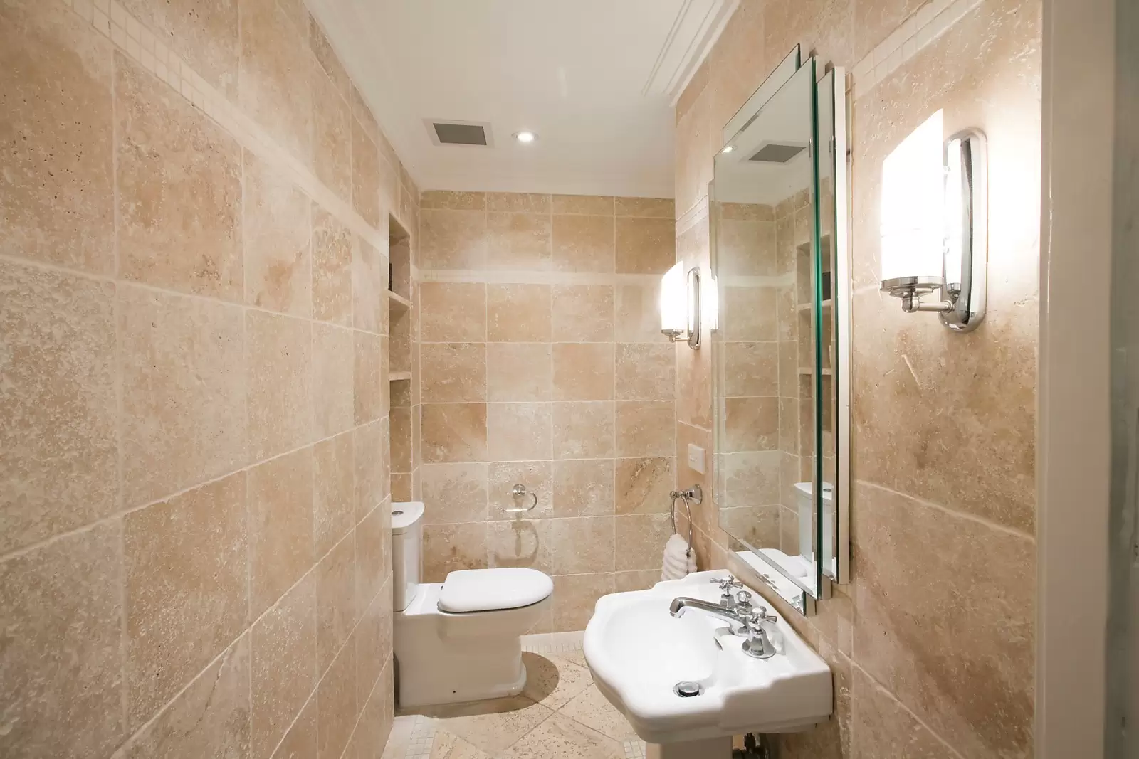 Point Piper Sold by Sydney Sotheby's International Realty - image 10