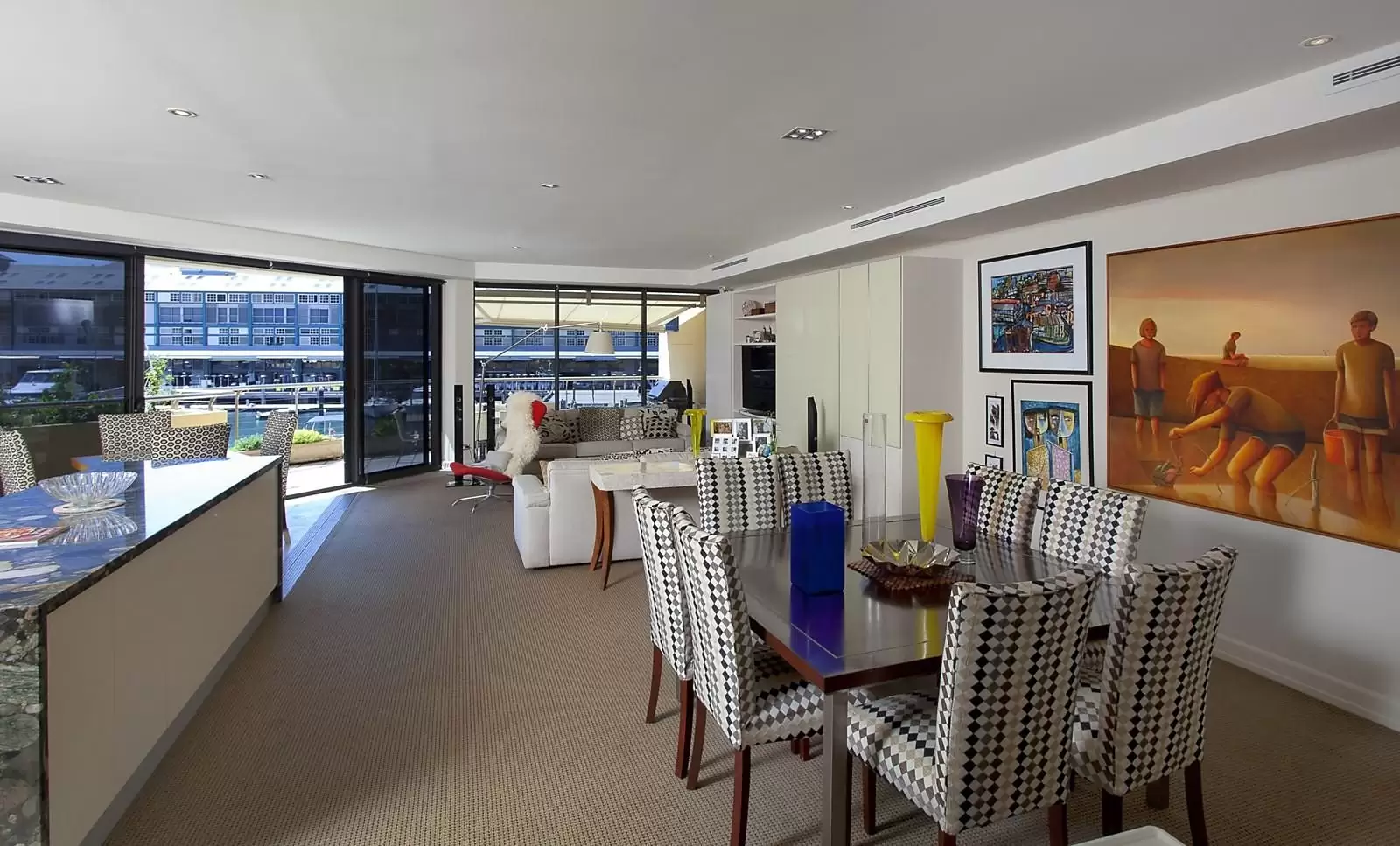 Residence 22/10 Lincoln Crescent, Woolloomooloo Sold by Sydney Sotheby's International Realty - image 4