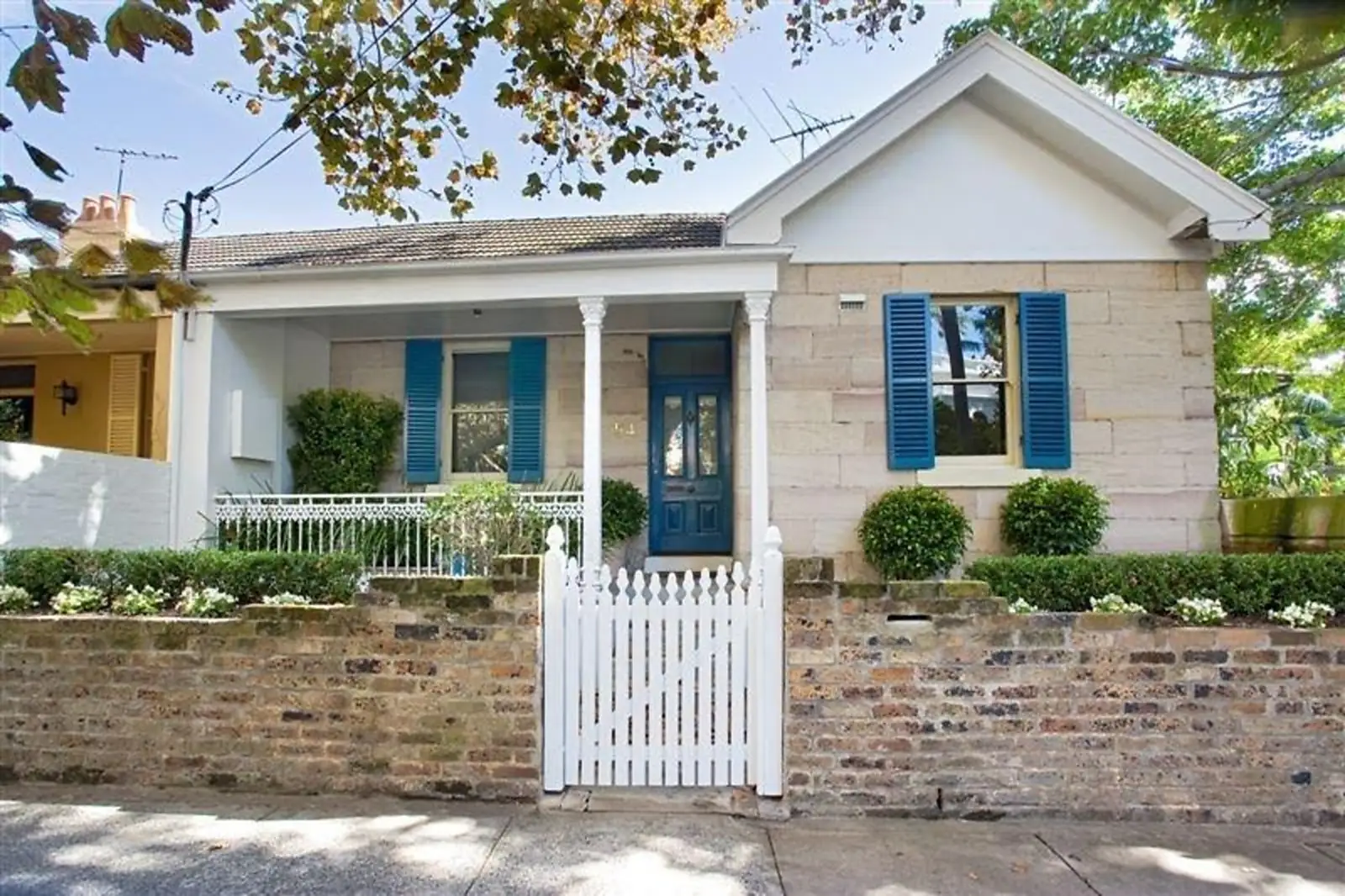 54 Ocean Street, Woollahra Sold by Sydney Sotheby's International Realty - image 1