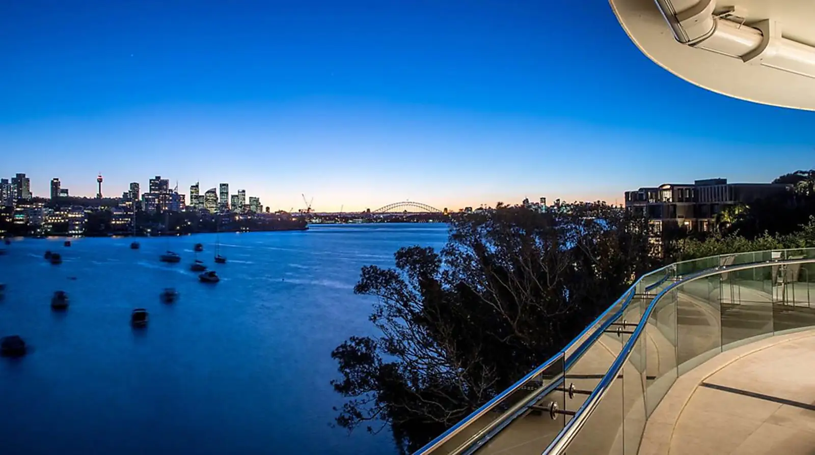 38 Wolseley Road 'Residence 3', Point Piper Sold by Sydney Sotheby's International Realty - image 1