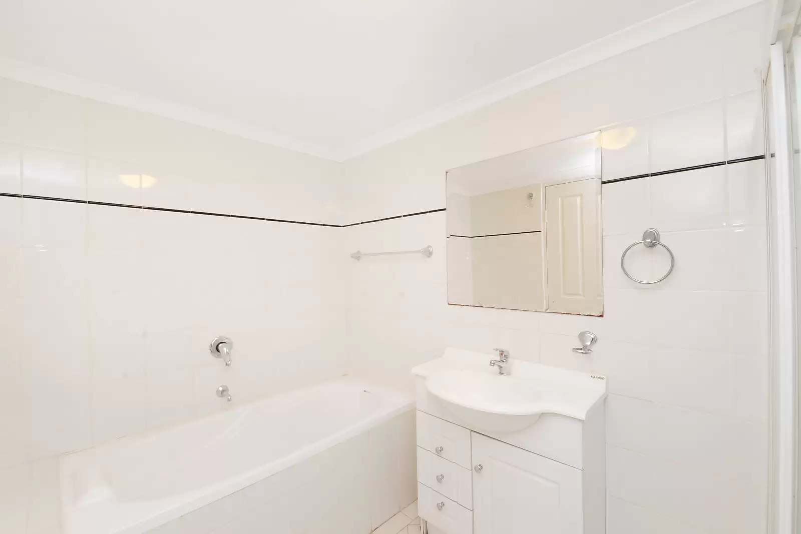 44/1-4 The Crescent, Strathfield Leased by Sydney Sotheby's International Realty - image 5