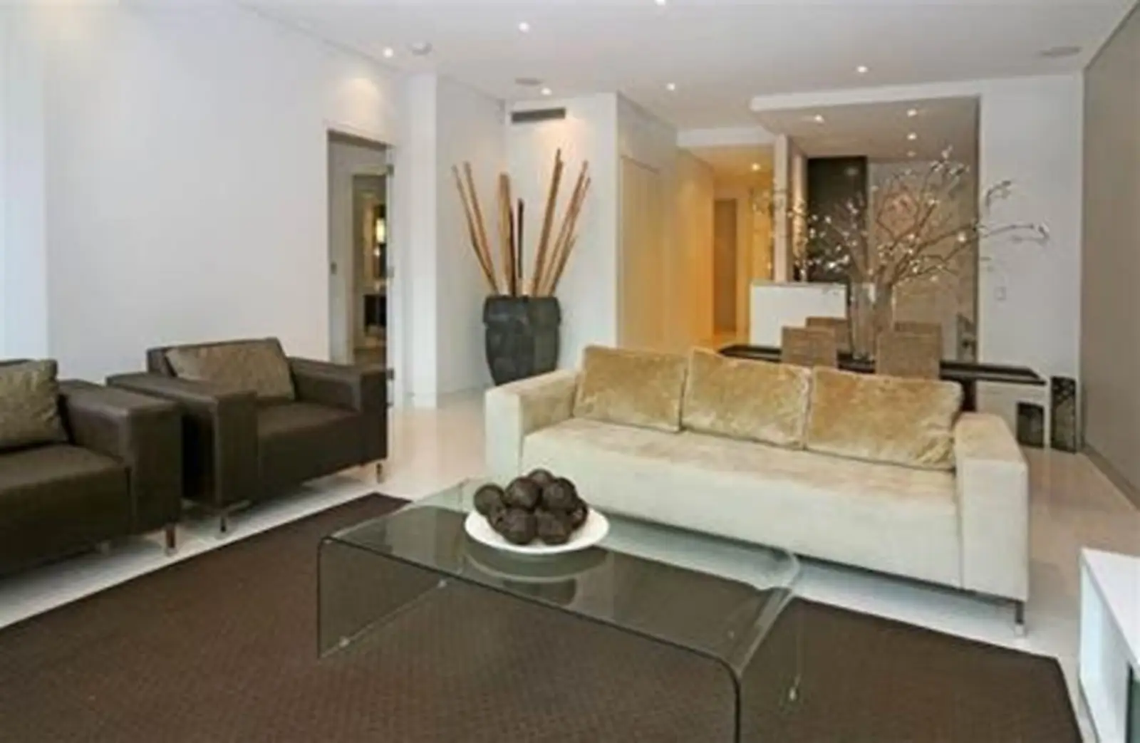 8 Hickson Road, 'Residence 1', The Rocks, Sydney Sold by Sydney Sotheby's International Realty - image 2