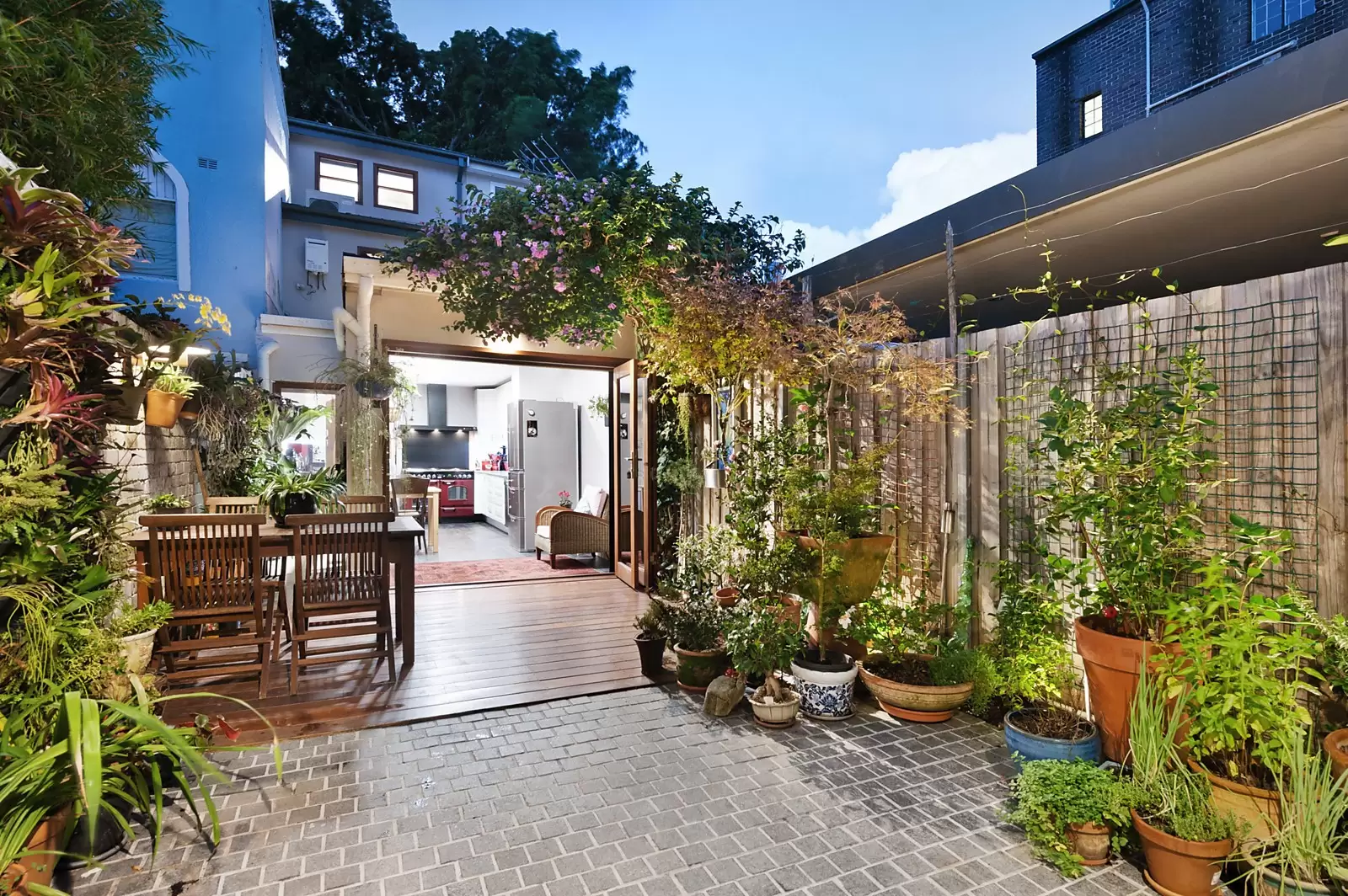 6 Colbourne Avenue, Glebe Sold by Sydney Sotheby's International Realty - image 8